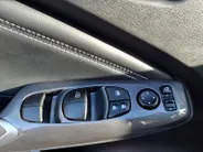 Nissan Juke 1.0 DIG-T N-Connecta Apple Carplay/Android Auto , climate , cruise , camera , zwarte velgen , parkeersensor , tel , usb .