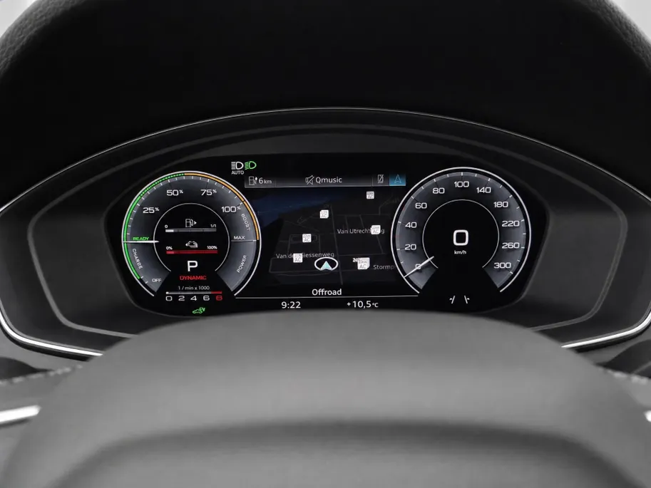 Audi Q5 Sportback 55 TFSIe 270kW/367PK S Line quattro · Panoramadak · Elektrische Trekhaak · Apple/Android Car Play · Massage · Camera · EXTRA INRUILKORTING ·