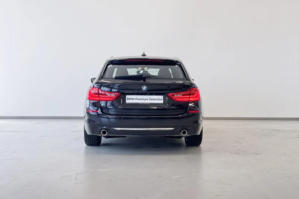 BMW 5 Serie Touring 520i High Executive Edition