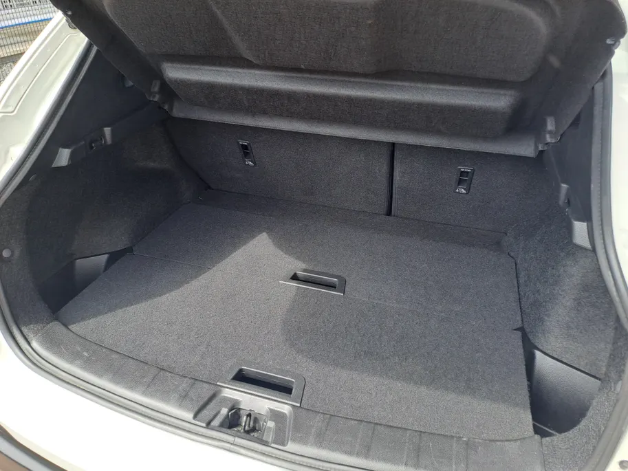 Nissan QASHQAI 1.3 DIG-T Premium Edition | Cruise control | Navi |  DAB | Apple Carplay/Android Auto | 360 Camera | Panorama Dak | Automaat | Leer |  Keyless entry | Keyless start