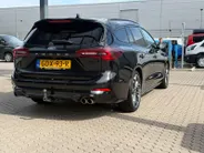 Ford Focus Wagon 1.0 EcoBoost Hybrid ST Line X AUTOMAAT | TREKHAAK | 18 INCH DESIGN | GROOT SCHERM | WINTER PACK