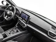 SEAT Leon 1.0 TSI FR 110pk FR · Apple/Android Car Play · Camera · Elekt. inklapbare spiegels · Navigatie · Adaptive Cruise Control ·  Garantie t/m 10-11-2027 of 100.000km