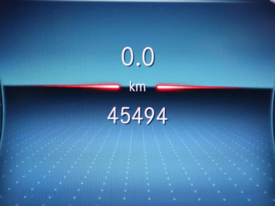 Mercedes-Benz GLA 250 e AMG Line l Keyless l Achteruitrij camera l Stoelverwarming