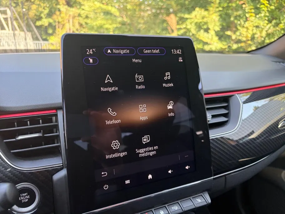Renault Arkana 1.3 mild hybrid 160 R.S. line Apple Carplay/Android Auto , stoel en stuurverwarming , leder , lm velgen , navi , camera , cruise , tel .