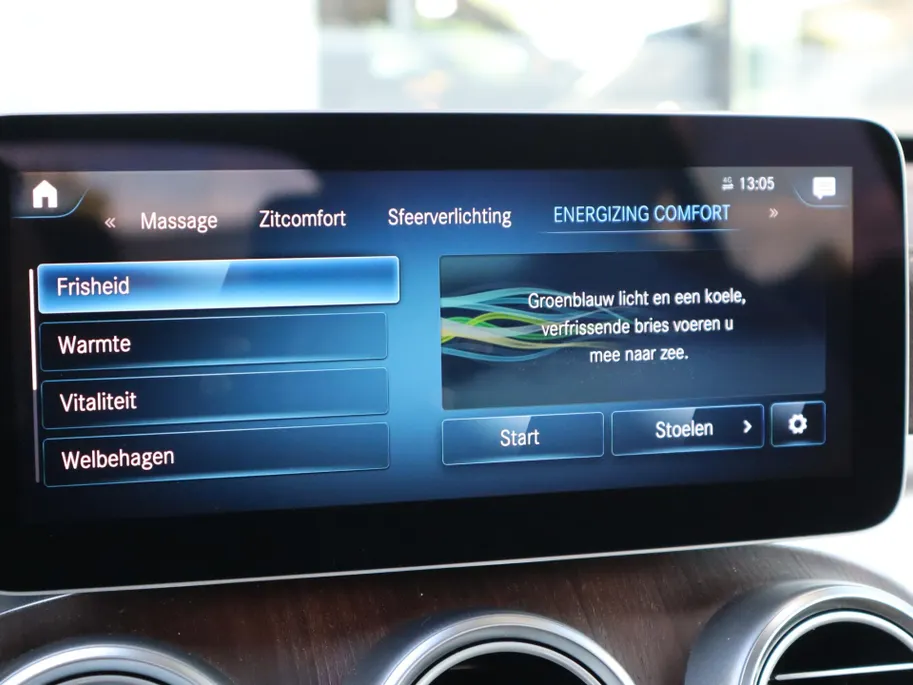 Mercedes-Benz GLC 300 4MATIC AMG line l Panoramadak l Stoelverwarming l Ambiente lichtpakket
