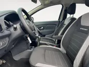 Dacia Sandero 0.9 TCe Tech Road | Achteruitrijcamera | Airco | Navigatie | Cruise | Telefoon |