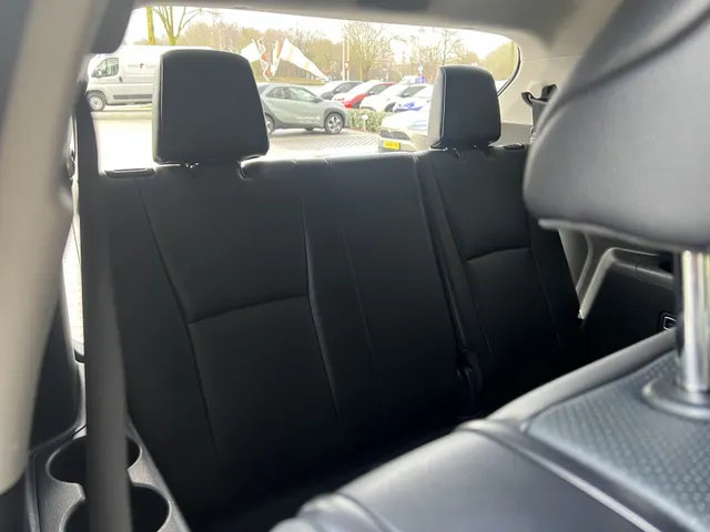 Toyota Highlander 2.5 AWD Hybrid Executive | 7 Persoons | Stoelventilatie | (42800km