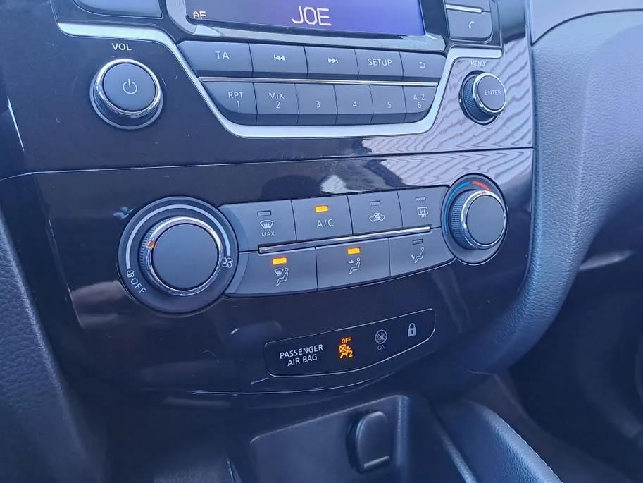 Nissan QASHQAI 1.2 Visia | Trekhaak | Airco | Cruise Control | Bluetooth