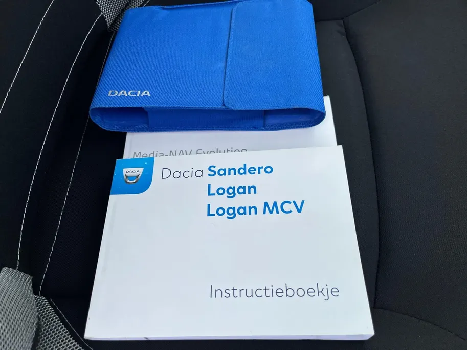 Dacia Sandero 0.9 TCe Tech Road | Achteruitrijcamera | Airco | Navigatie | Cruise | Telefoon |