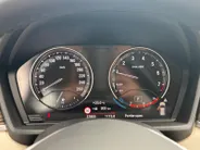 BMW X1 sDrive18i Business Edition Plus | Trekhaak | Leder | Navi | Stoelverwarming | Head-Up Display | Ambient Lighting | NL AUTO | Cruise Control | Climate Control | 12 maanden Bovag garantie |