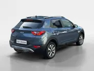 Kia Stonic 1.0 T-GDi MHEV DynamicPlusLine | Trekhaak | Keyless | Camera | Climate Control | Cruise Control | Lane Assist | Apple Carplay | Android Auto |