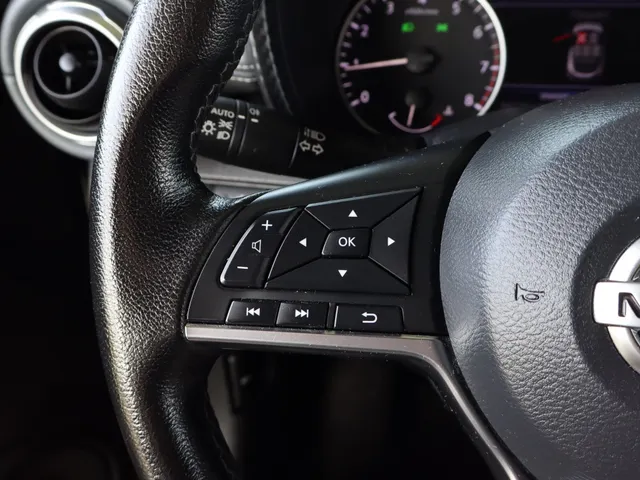 Nissan Juke 1.0 DIG-T N-Connecta