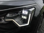 Kia Niro 1.6 GDi Hybrid DynamicPlusLine | Schuif-/kanteldak | Stuur-/stoelverwarming | Cruise adapt. | Camera | HUD | LED | Clima | 16' LM | Navi |