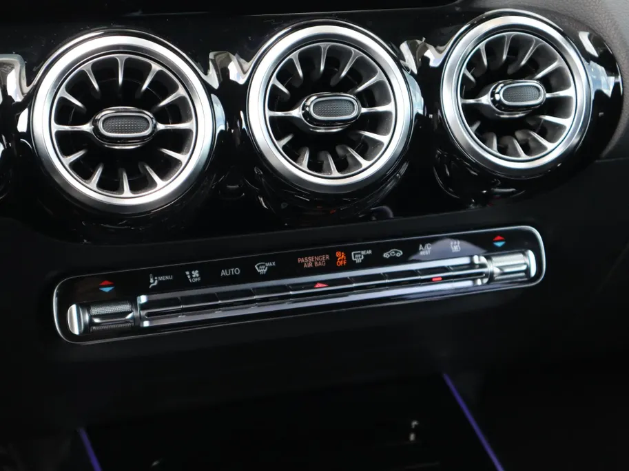 Mercedes-Benz B-Klasse 250 e AMG Line l Keyless l Achteruitrij camera l Stoelverwarming