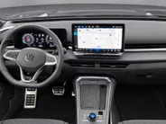 Volkswagen T-Roc 1.5eTsi/150PK R-Line · Trekhaak · Camera · Navigatie · Apple/Android Car Play · Keyless · Stoelverwarming · Garantie t/m 23-03-2028