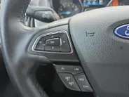 Ford Focus Wagon 1.0 Titanium | Goed onderhouden! | Apple Carplay/Android Auto | Cruise Control | Achteruitrijcamera | Climate Control | Parkeersensoren rondom | 12 maanden garantie! |