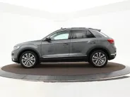 Volkswagen T-Roc 1.5 TSI 150pk DSG Sport · Panoramadak · Camera · Stoelverwarming · Elek. Achterklep · ACC · Dodehoeksensor ·