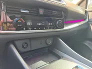 Nissan QASHQAI 1.5 e-Power N-Connecta | Navigatie | Google Built-in | Adaptive Cruise Control | Climate Control | 360 camera | Parkeersensoren rondom | Lichtmetalen velgen | Panorama dak |
