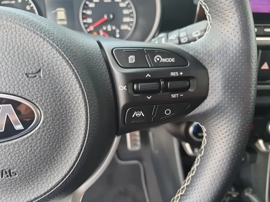 Kia Picanto 1.0T X-Line 5p | Stoel en stuurverwarming | Navigatie | Climate control | Keyless met startknop | Lederen bekleding | Apple Carplay / Android Auto |