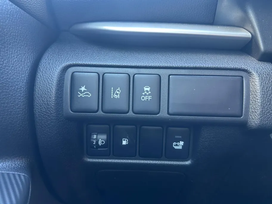 Mitsubishi Eclipse Cross 2.4 PHEV Intense | Carplay | Camera | Trekhaak | Stoel verwarming | Garantie 2031 |
