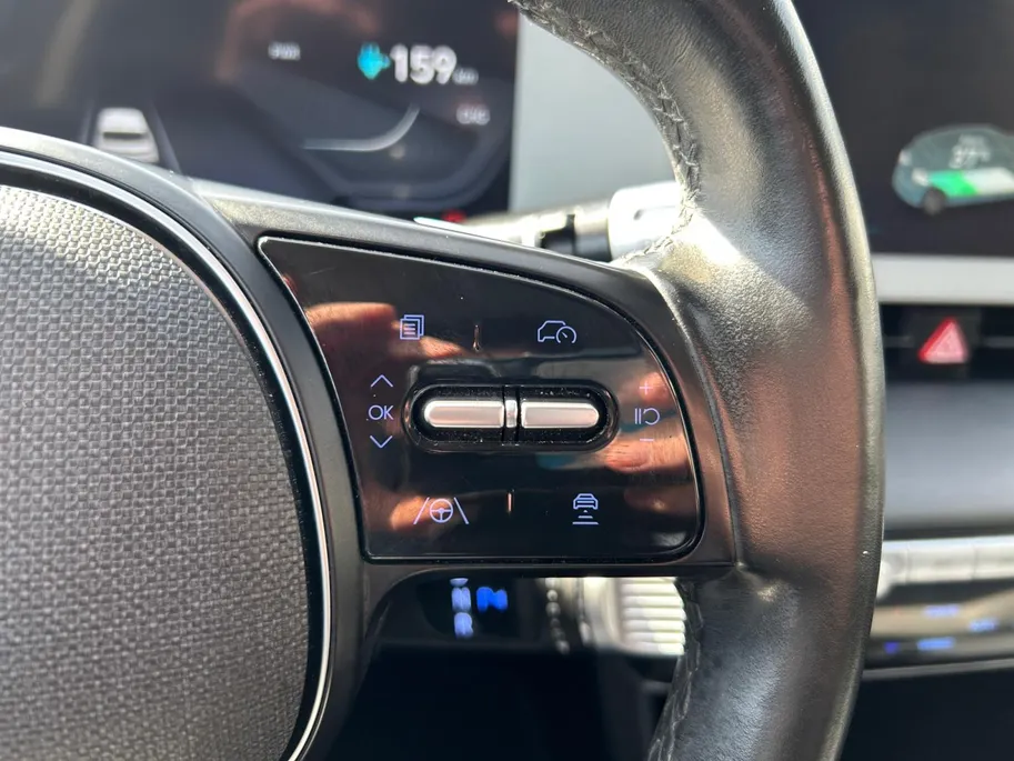 Hyundai IONIQ 5 Connect+ 73kWh | SOH 99,1% | Elek. stoelverstelling | BOSE geluid | Nave | Stoel- stuurverwarming