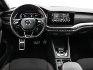 Škoda Octavia Combi 1.4 TSI 245pk DSG RS iV PHEV Business · Panoramadak · Apple/Android Car Play · P-Sensoren · Sfeerverlichting · 18'' Inch ·