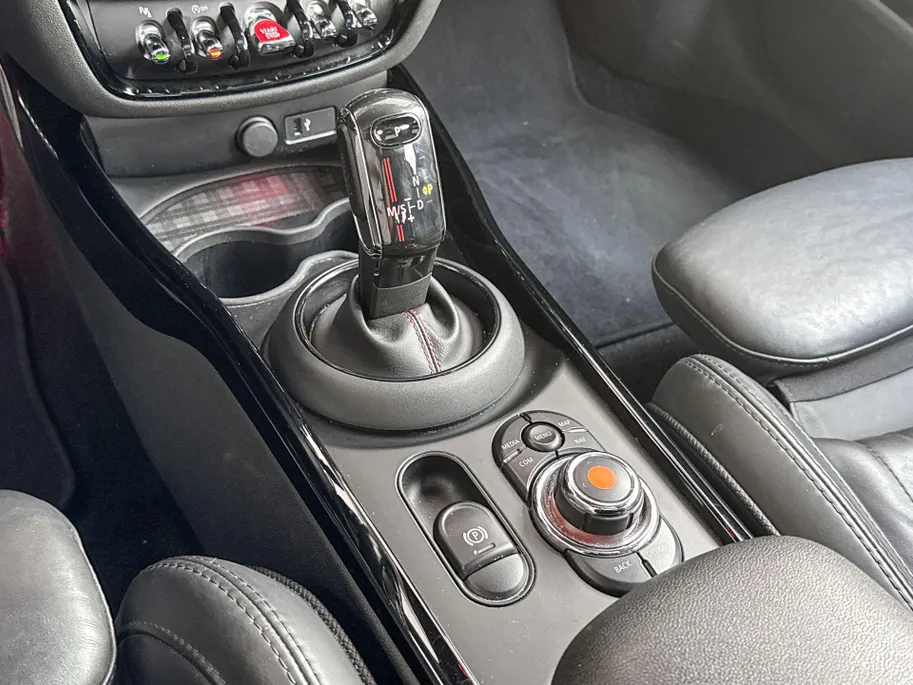 MINI Clubman 2.0 JCW ALL4 Chili