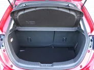 Mazda 2 1.5 Skyactiv-G Sportive | Airco | Cruise | PDC | 16' LM | Camera | 1e eigenaar | Zeer weinig km |