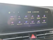 Kia Niro 1.6 GDi Hybrid DynamicPlusLine | Voorraadauto! | Stoel en stuurverwarming | Schuifdak | Parkeersensoren voor en achter | NU MET €3.000 inruilpremie en €1000 voorraadvoordeel!