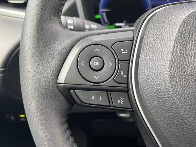 Toyota Corolla Cross Hybrid 140 Style | Premium pack | Stoel/Stuur verw | Blindspot