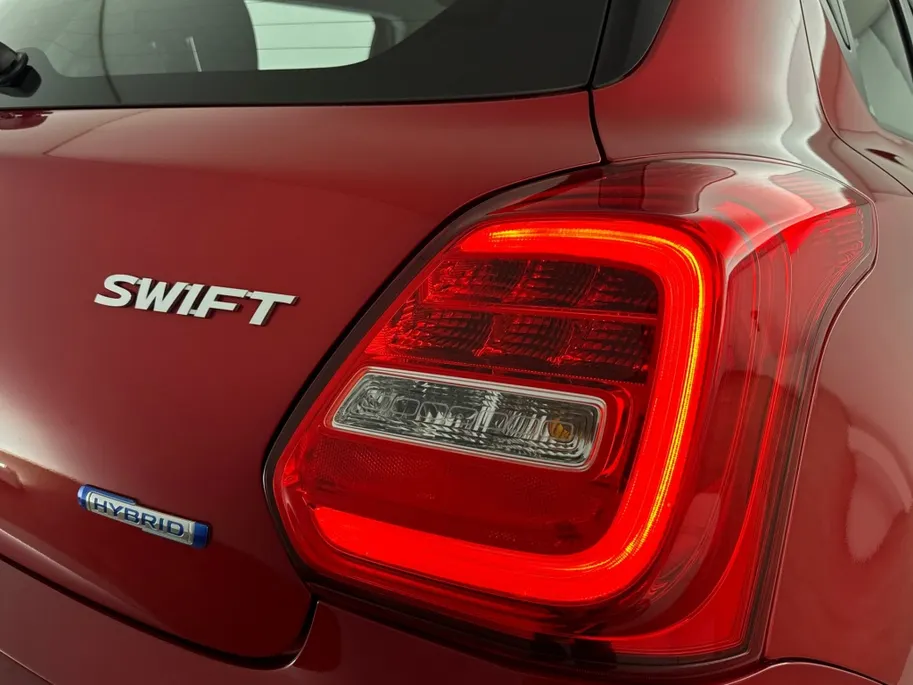 Suzuki Swift 1.2 Comfort Smart Hybrid | Airco | Adaptieve Cruise Control | Bluetooth