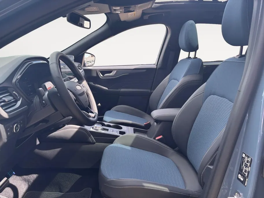 Ford Kuga 2.5 PHEV BlueCruise Edition | Direct leverbaar in Blue / Grey / Silver | € 4000 korting | Snel Rijden | B&O Audio | Panoramdak | 20 inch LMV