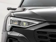 Audi Q8 Sportback e-tron 55 quattro S Edition 408pk / 115 kWh · SOH 93,6% · Panoramadak · 360 Camera · Luchtvering · Keyless · 360 Camera · Keyless · Matrix LED · 22'Velgen ·