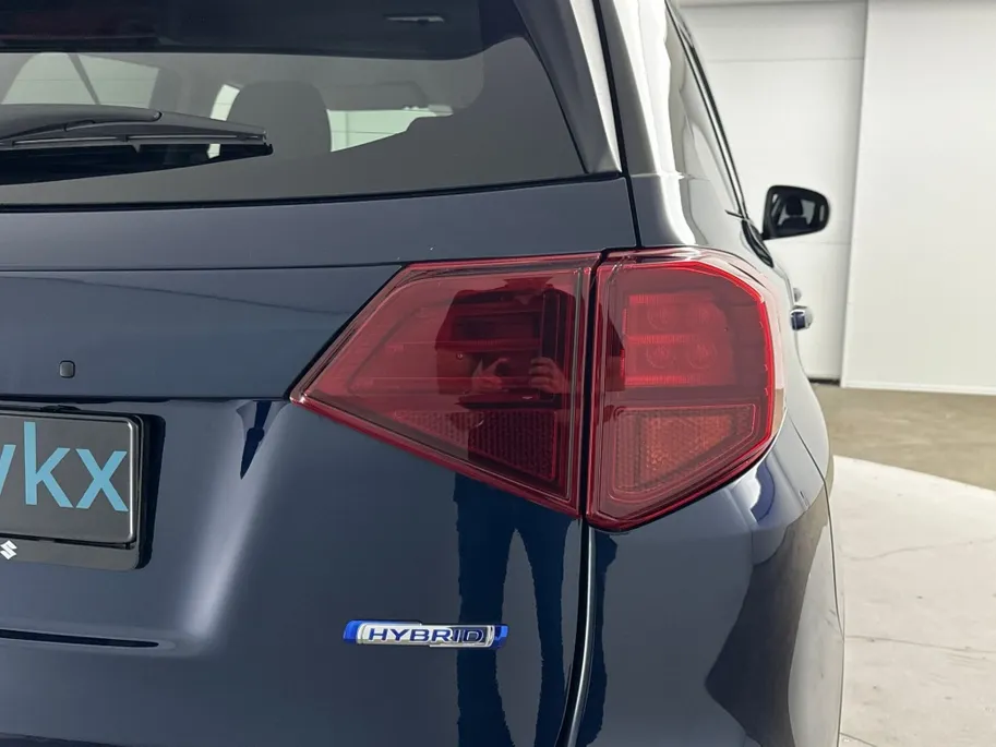 Suzuki Vitara 1.4 Select Smart Hybrid Automaat | Navigatie | Adaptieve Cruise Control | Parkeercamera