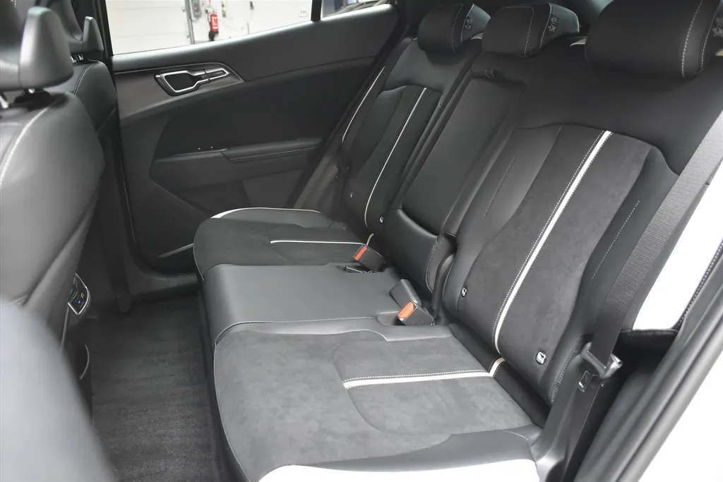 Kia Sportage 1.6 T-GDi 239pk Hybrid AT6 GT-Line