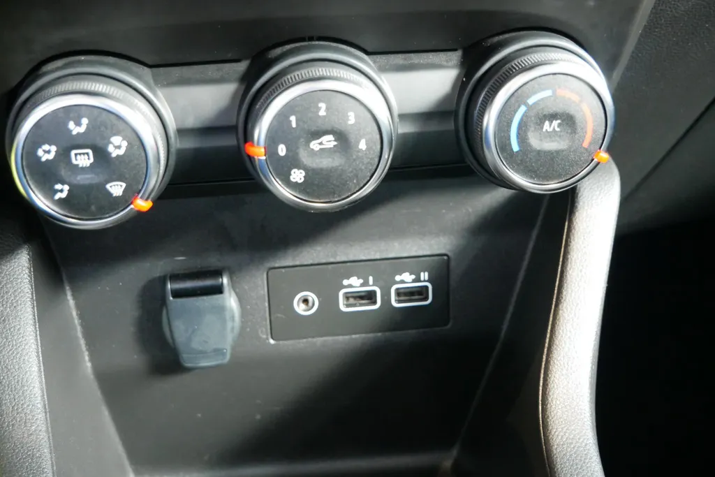 Renault Clio 1.0 TCe 90 GPF evolution | Apple Carplay / Andriod Auto | Airco | Parkeersensoren achter |