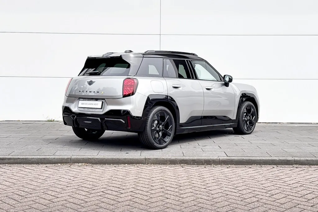 MINI Aceman SE John Cooper Works M 54.2 kWh