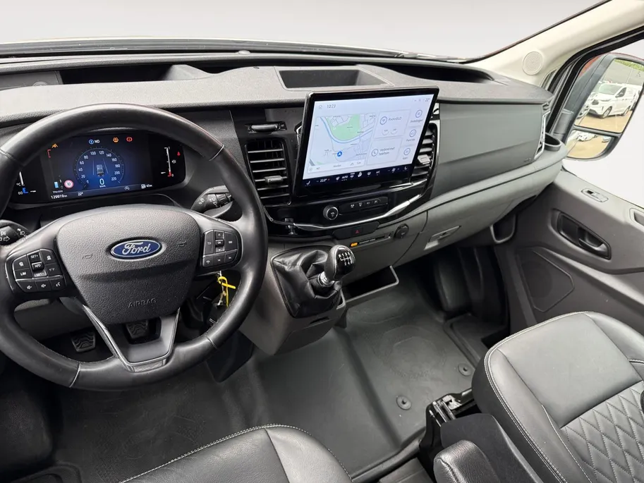 Ford Transit 350 2.0 TDCI L3H2 DC Trend | Dubbele Cabine | Driver Assistance Pack | Winter Pack | Wandbetimmering Hout & Laadvloer Hout |