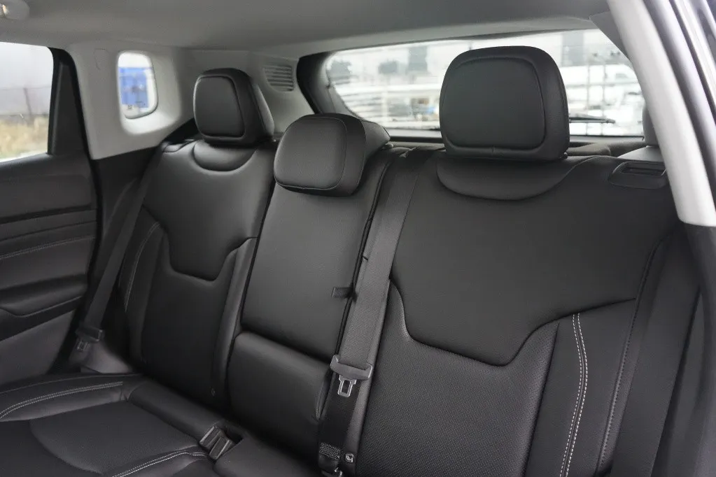 Jeep Compass 4xe 240 PK Hybrid S | Leder | Navi | Winter | Camera | 19'