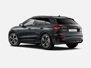 Audi Q4 Q4 S edition performance 82 kWh 286 PK · Glazen panoramadak · Trekhaak elek. wegklapbaar · Optiekpakket zwart
