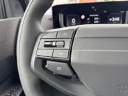 Kia EV2 Plus 42.2 kWh | Navigatie | Climate control | Adaptive cruise control | Stoel + Stuurverwarming | Parkeersensoren voor en achter + parkeercamera achter