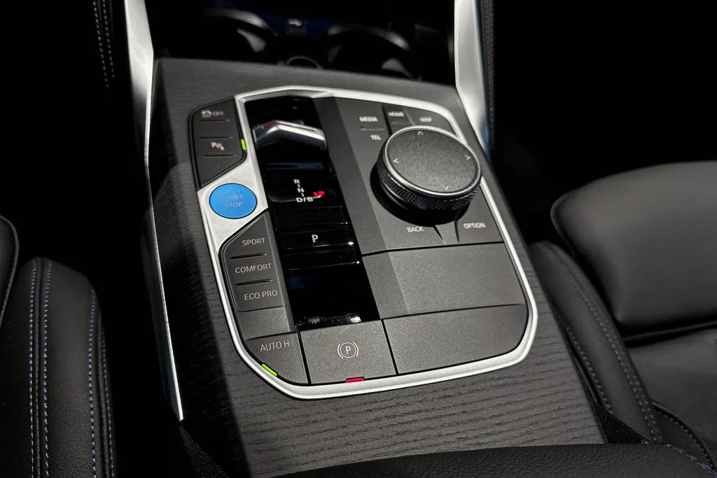 BMW i4 eDrive40 84 kWh