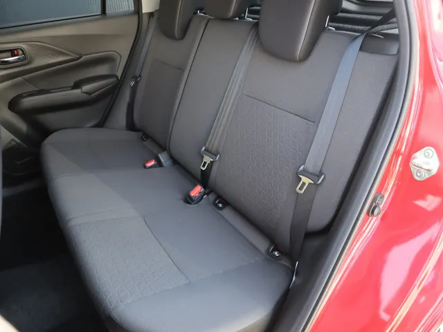 Suzuki Swift 1.2 Style Smart Hybrid