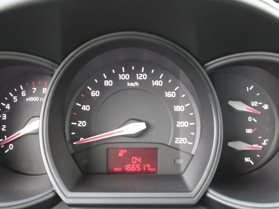Kia Rio 1.2 CVVT ComfortLine 15' LM | Airco | Dealeronderhouden | Trekhaak afneembaar | Bluetooth |
