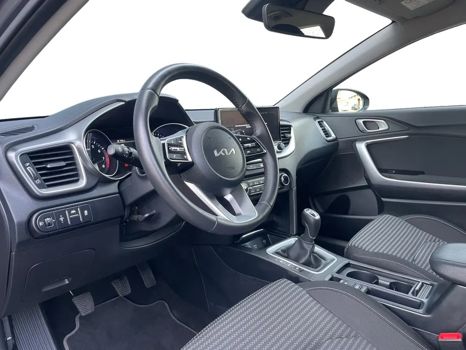 Kia Ceed 1.0 T-GDi DynamicLine | Navi | Clima | Camera | Lane Assist | Apple Carplay | Android Auto
