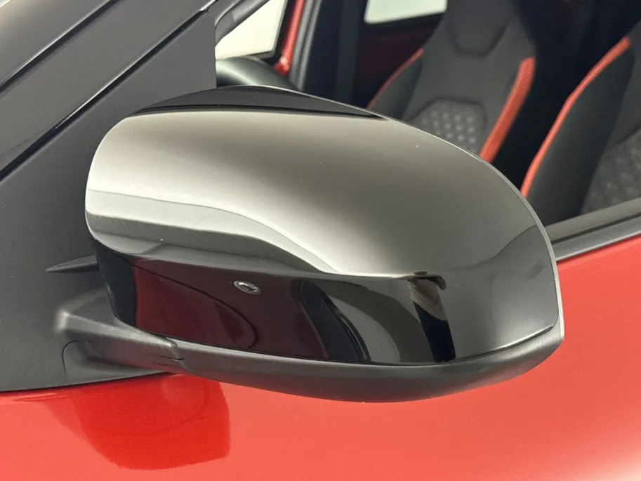 Toyota Aygo X 1.0 VVT-i S-CVT Pulse Plus Automaat | Keyless Entry | Parkeersensoren voor + achter | 17'' L.M. Velgen