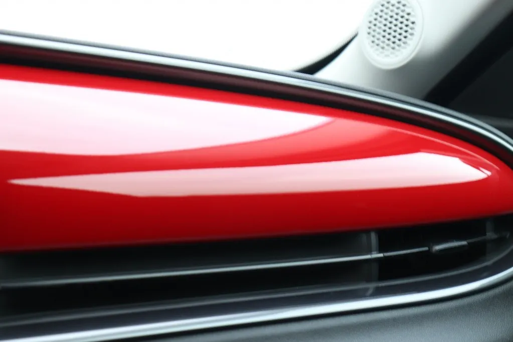 Fiat 600 RED 54 kWh | Carplay | Clima | Cruise | PDC | BTW