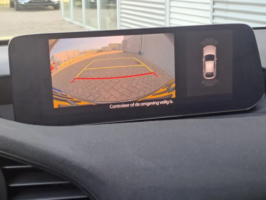Mazda 3 2.0 e-SkyActiv-X M Hybrid 186 Nagisa | 18' LM | Navigatiesysteem full map | Cruise  | Camera  | Half Leer