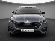 Škoda Octavia Combi 1.4 TSI 245pk DSG RS iV PHEV Business · Trekhaak wegklapbaar · Camera  · Navigatie · Stoel-& Stuur- en achterbankverwarming · 18'' Inch ·