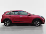 Kia Niro 1.6 GDi Hybrid DynamicLine 1e Eigenaar | Dealer onderhouden | Fabrieksgarantie | NAP